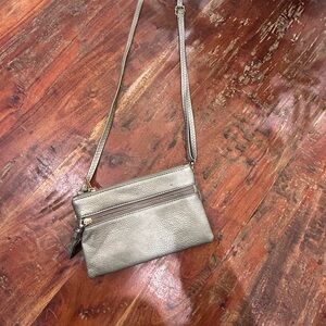 Elegant Metallic Crossbody Bag